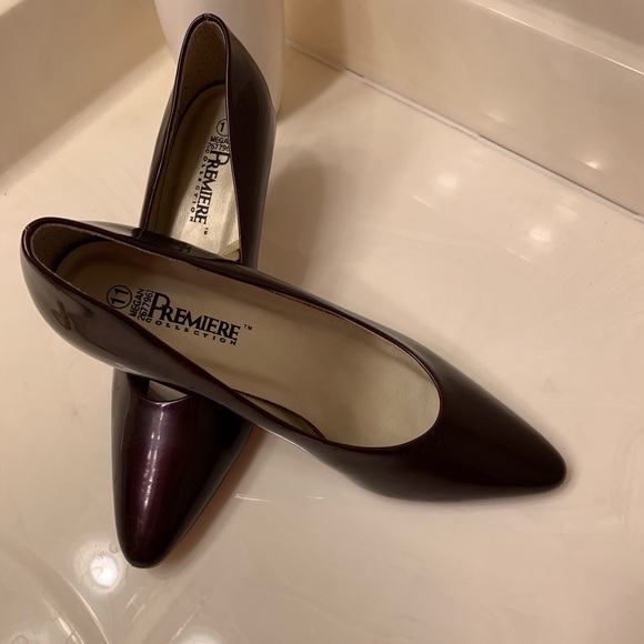 Shoes Ladies Shoes Size 11 Burgundy Nwt Poshmark